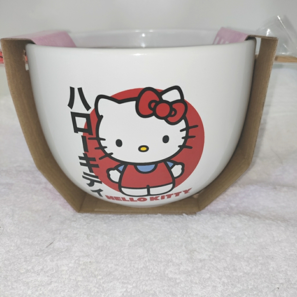 Hello Kitty White Red Japan Kanji Ceramic Ramen Bowl With Chopsticks